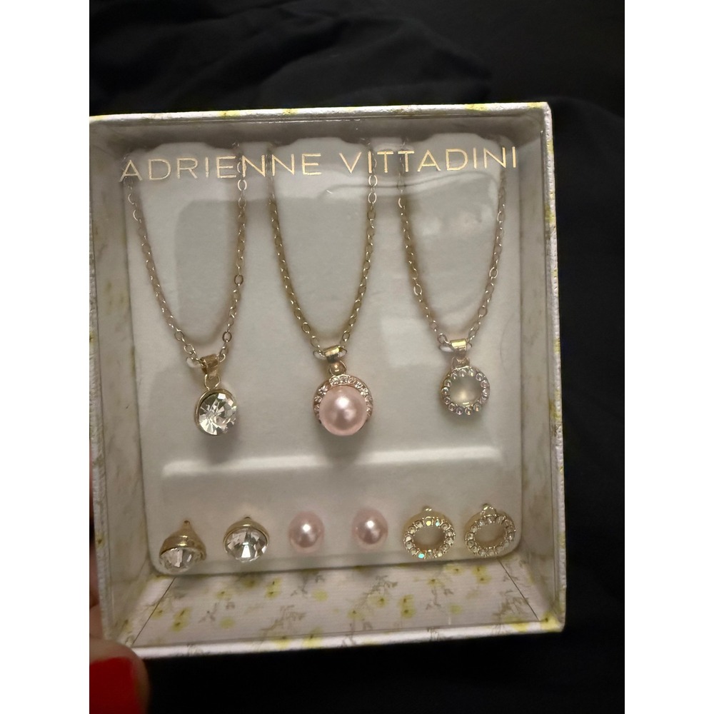 Adrienne Vittadini Gold Tone Pink Pearl Crystal Necklace and Earring 6 Piece Set